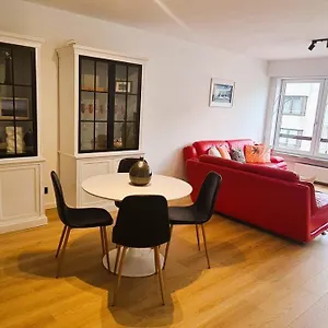 Appartement Modern Nabij Casino En Zee, Ostende